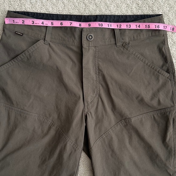 Kuhl Men's Renegade Hiking Shorts Olive 34 Climbing Outdoors Casual Lightweight - Picture 15 of 16